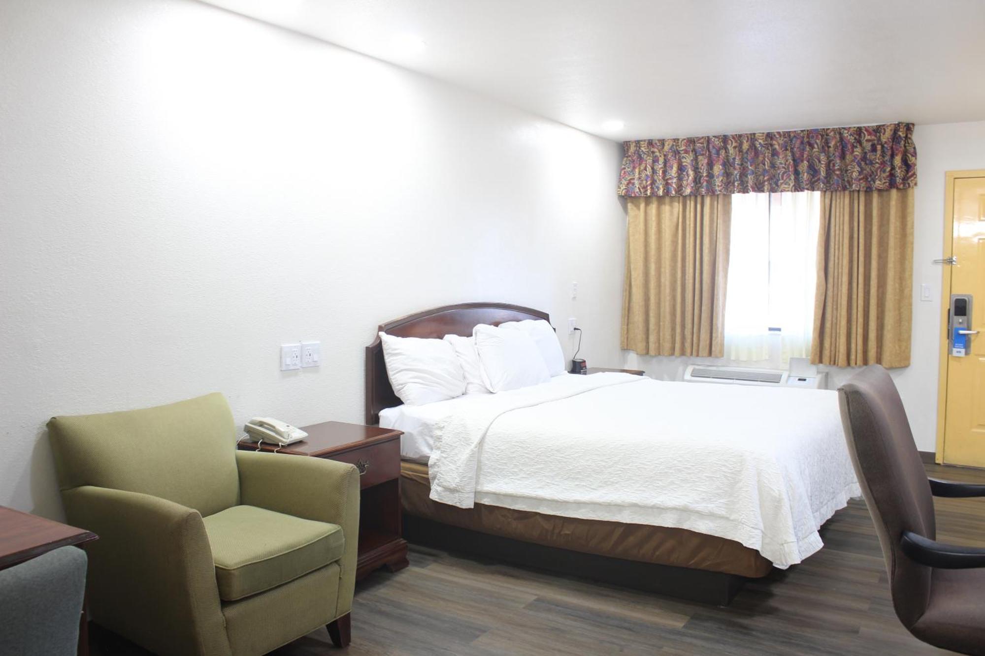 Rodeway Inn Тукумкари Экстерьер фото