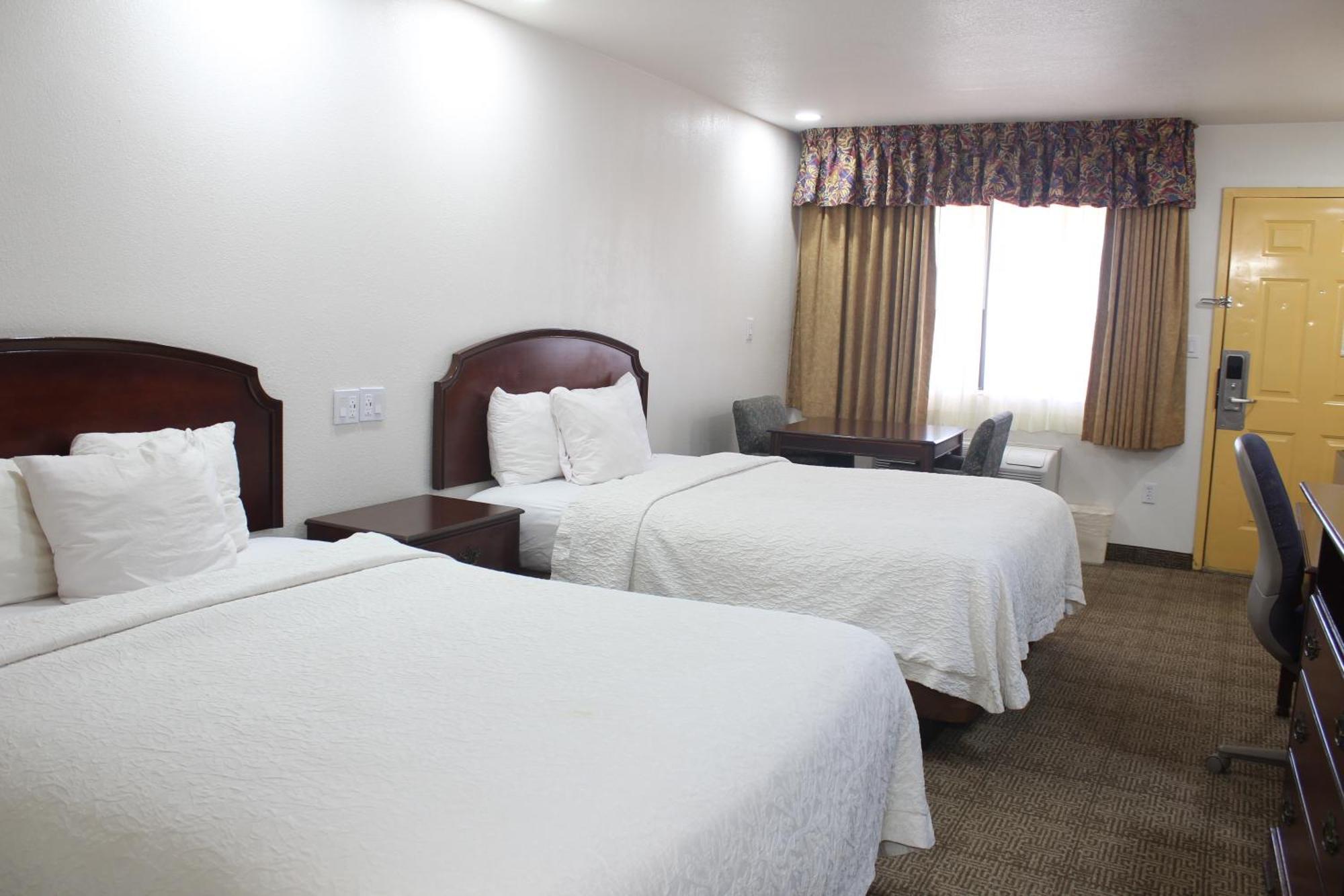 Rodeway Inn Тукумкари Экстерьер фото