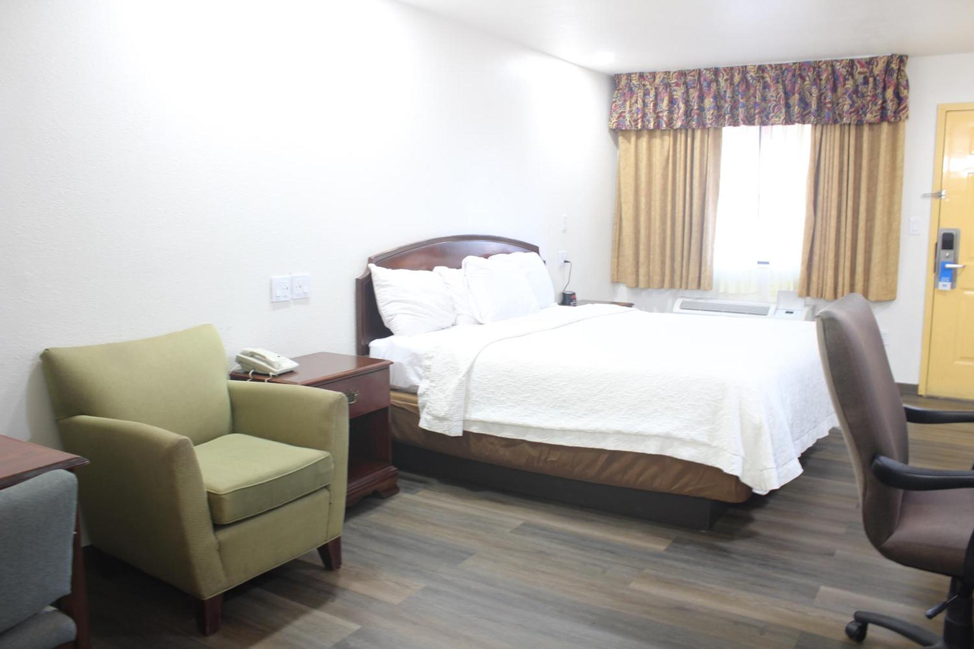 Rodeway Inn Тукумкари Экстерьер фото
