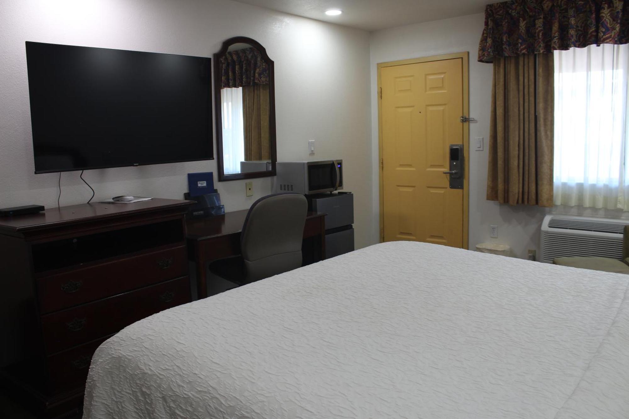 Rodeway Inn Тукумкари Экстерьер фото