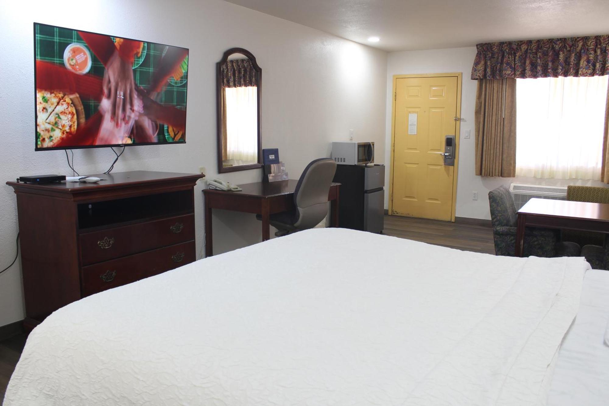 Rodeway Inn Тукумкари Экстерьер фото
