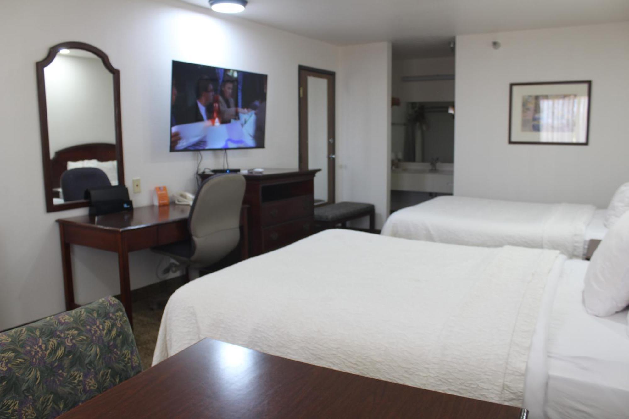Rodeway Inn Тукумкари Экстерьер фото
